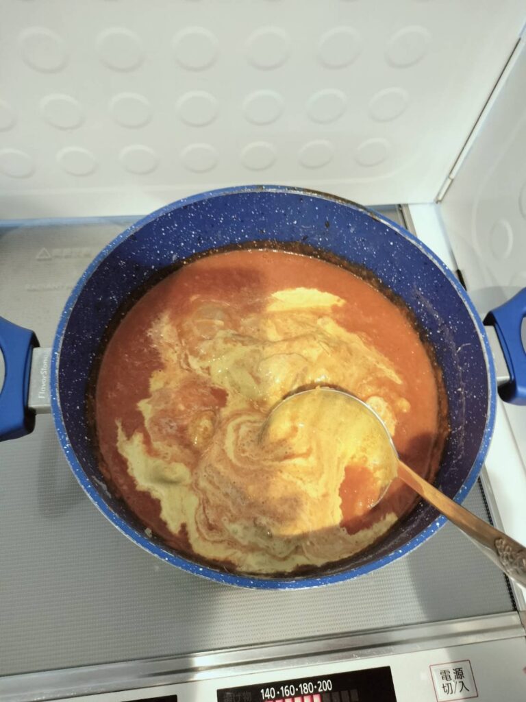 バターチキンカレー　手作りヨーグルト